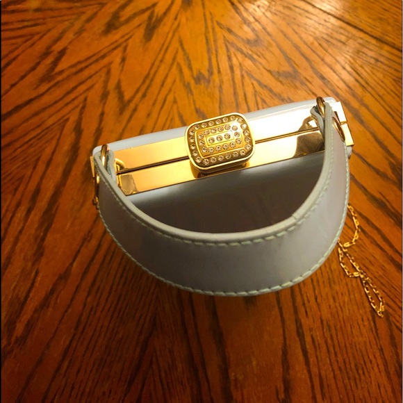 A Lovely Skyblue Vintage clutch - Picture 8 of 10